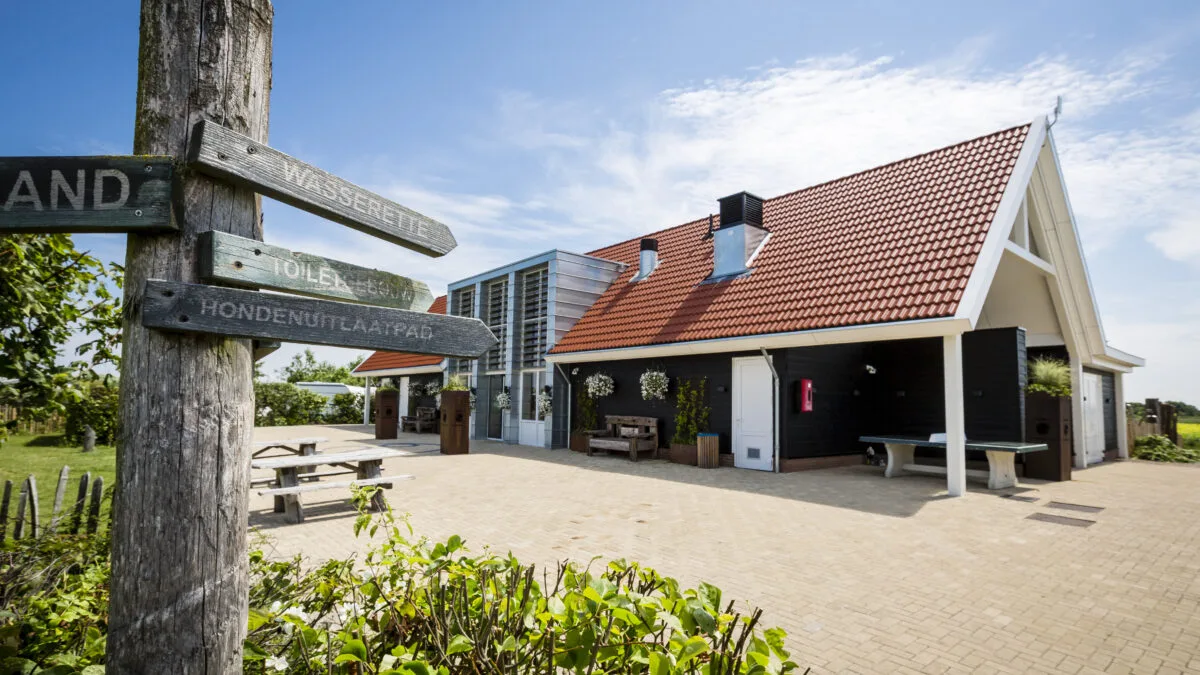 Nieuw toiletgebouw Zeeuwse Kust