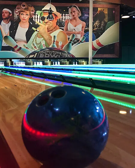 Hyperbowling